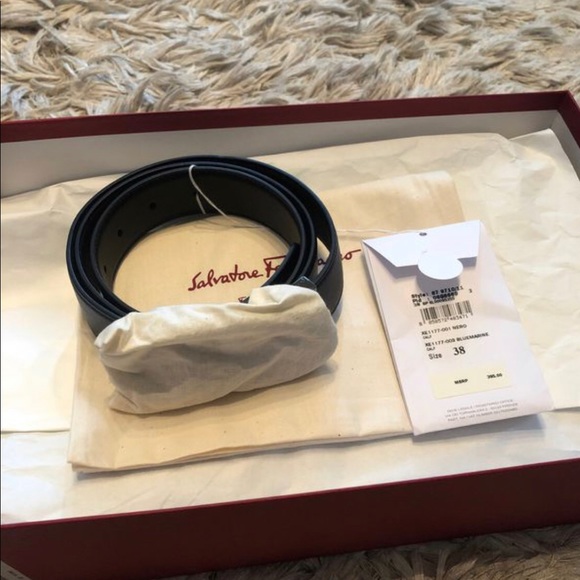 Brand new never worn shoes with matching belt - Picture 3 of 5